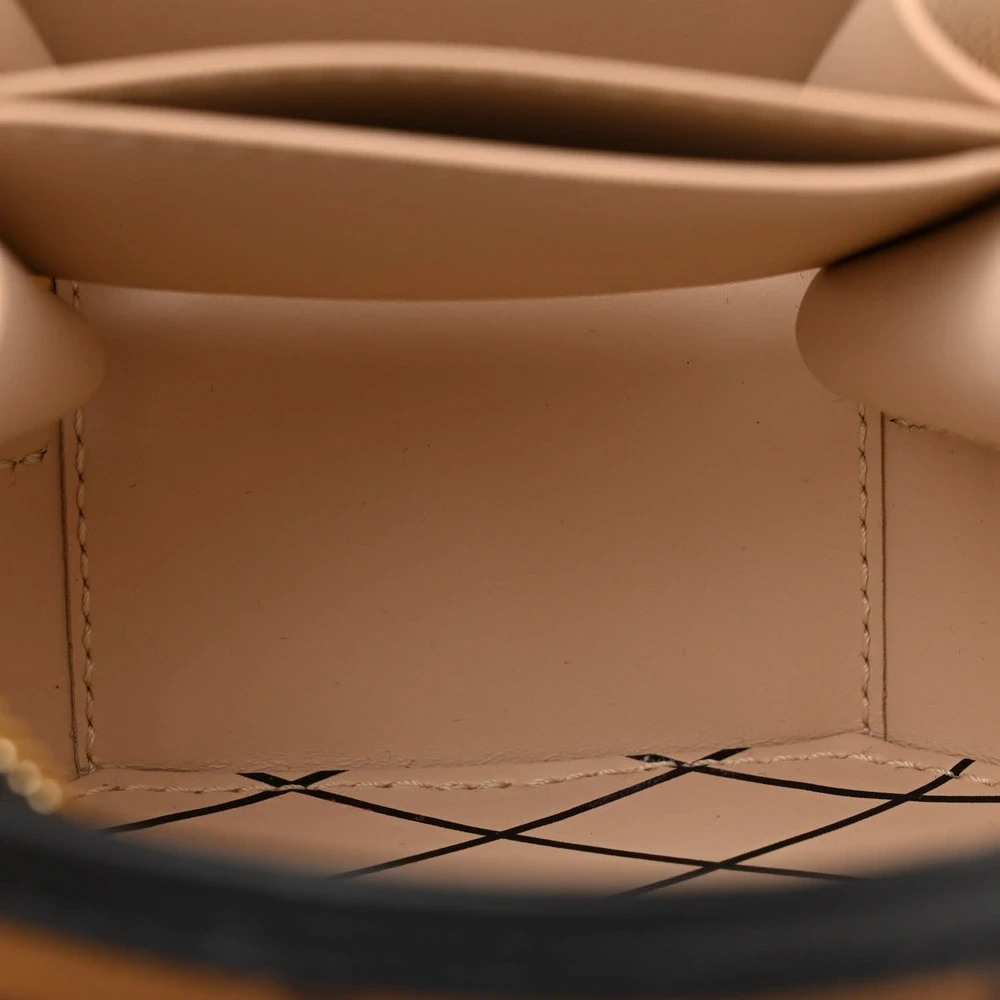 Boîte Chapeau BB 1:1 Replica Reverse Monogram Canvas Mini Crossbody Bag - 图片 5