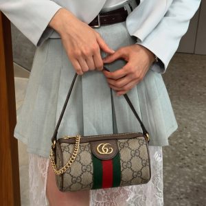 Gucc! Beige Barrel Purse in Begi Canavs  – SuperClone GG Coin Purse with Gold Hardware