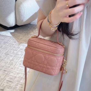 D!0r Micro Vanity Case Deep Nude Lambskin Leather – SuperClone